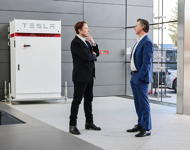 Governor Newsom Welcomes New Tesla Global Engineering and AI HQ in California.jpg Governor Newsom Welcomes New Tesla Global Engineering and AI HQ in California.jpg