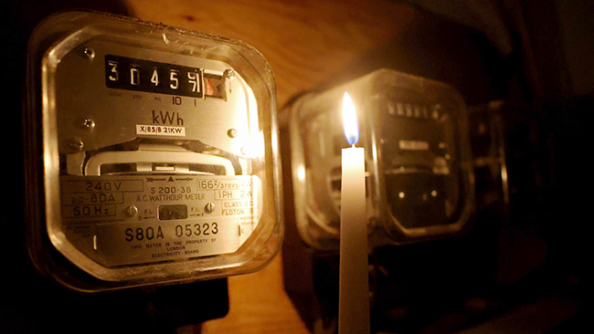 英国考虑保留部分燃煤电厂确保电力供应.jpg 英国考虑保留部分燃煤电厂确保电力供应.jpg