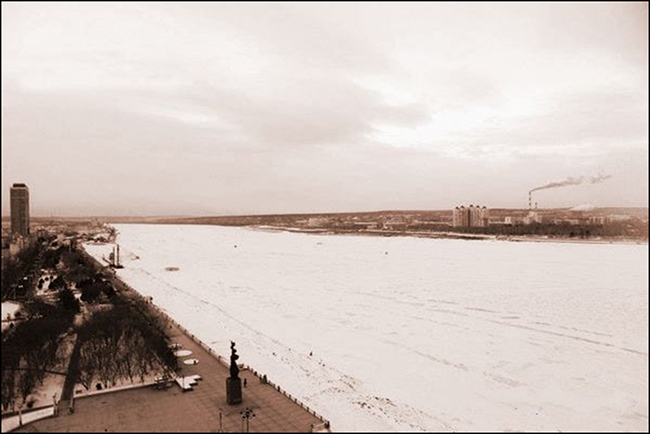 PIC2.jpg
