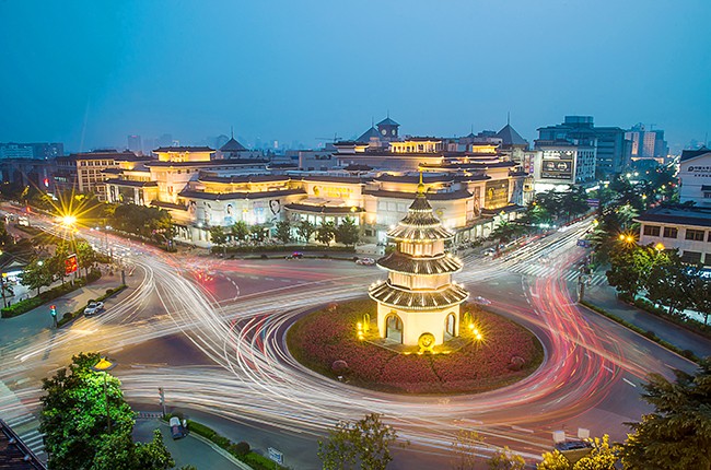 【1】鸟瞰古运河风光带。 孟德龙 摄.jpg