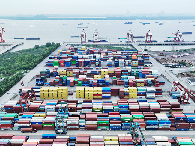 【2】扬州港作业区。孟德龙 摄.jpg 【2】扬州港作业区。孟德龙 摄.jpg