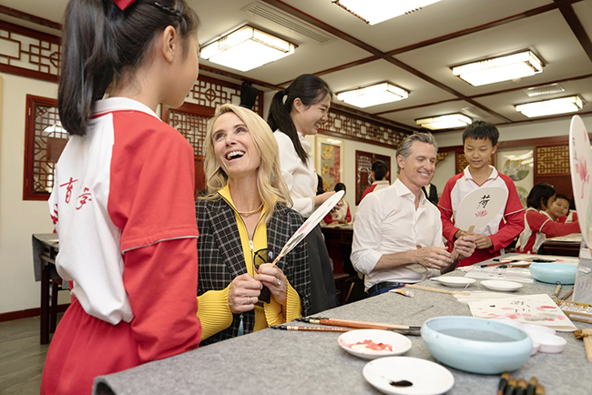 1，头条 纽森州长中国之行优先考虑三目标.jpg