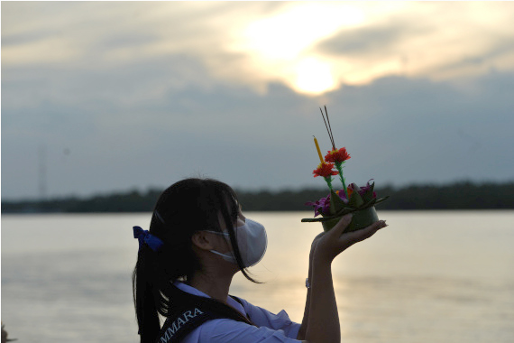 4，傳統節日的環保新嘗試 泰國首推「數字水燈節」.jpg