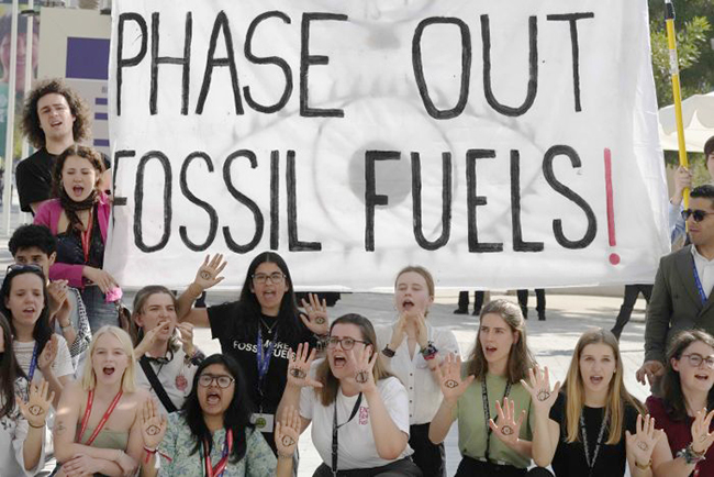 3，谈判未达成共识 迪拜气候大会进入“加时”.jpg