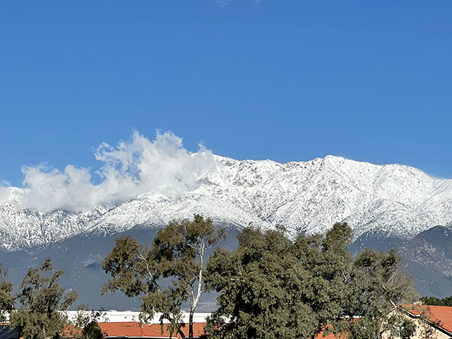 1，头条 加州利用风暴加强水恢复能力.jpg