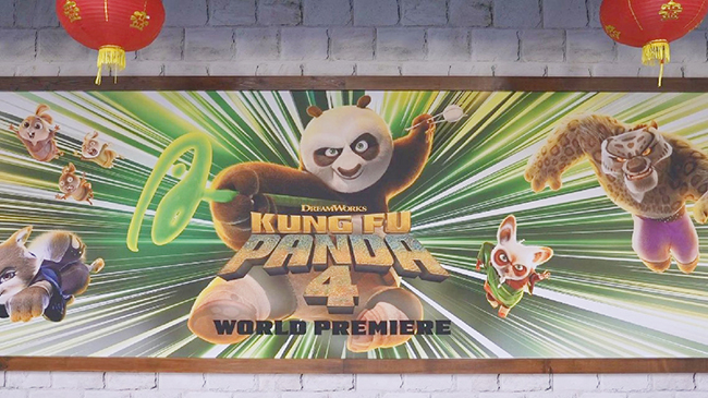 1，头条 《功夫熊猫4》洛杉矶首映 演员阵容云集.jpg