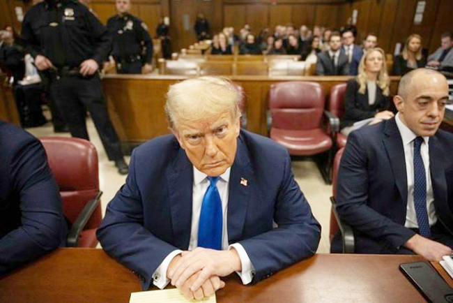 3，特朗普封口费案开庭审理.jpg
