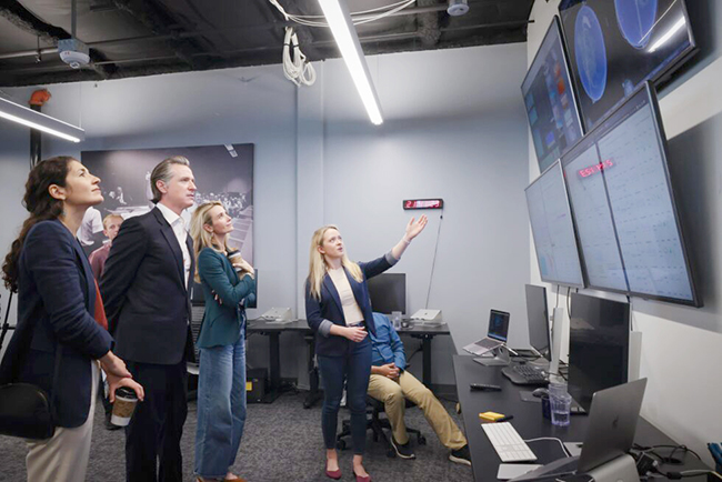 1，头条 加州联盟发射“自己的卫星”来追踪污染.jpg