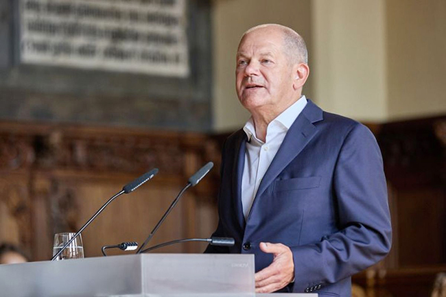 6，面对削减预算担忧 朔尔茨声称德国继续支持乌克兰.jpg