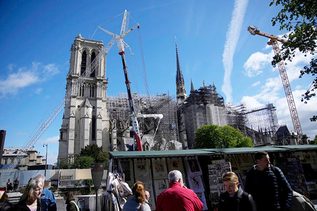 4，法公布巴黎圣母院周边调整方案.jpg