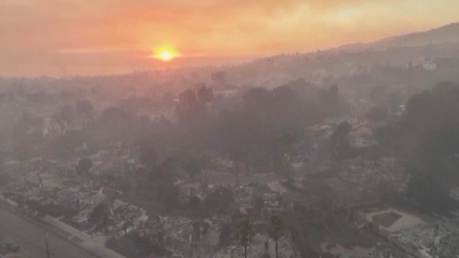 1，头条 洛山火紧急救济金申请一周内截止.jpg