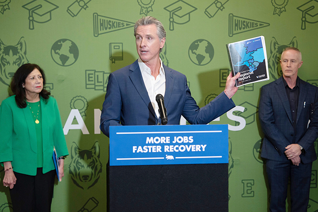 1，头条 纽森宣布新的就业优先经济蓝图.jpeg