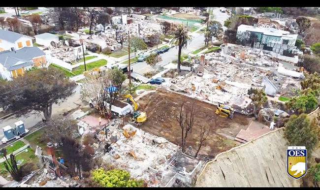 1，头条 纽森宣布延长洛杉矶火灾联邦援助申请截止日期.jpg