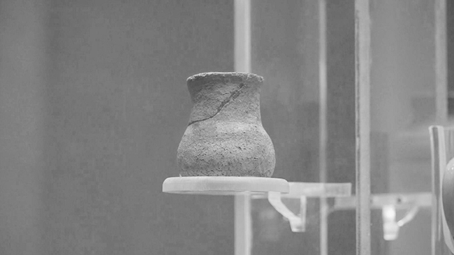 Precious green-glazed pottery shown in UAE highlights centuries of Arab-China ties.jpg