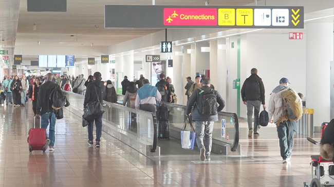 1,头条 中欧直飞航班增加,应对激增旅行需求.jpg 1,头条 中欧直飞航班增加,应对激增旅行需求.jpg