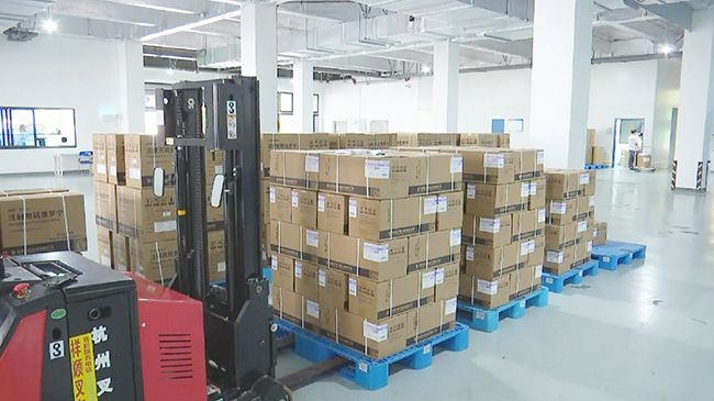 Hainan firms post 11 bln yuan sales under duty-free policy.jpg