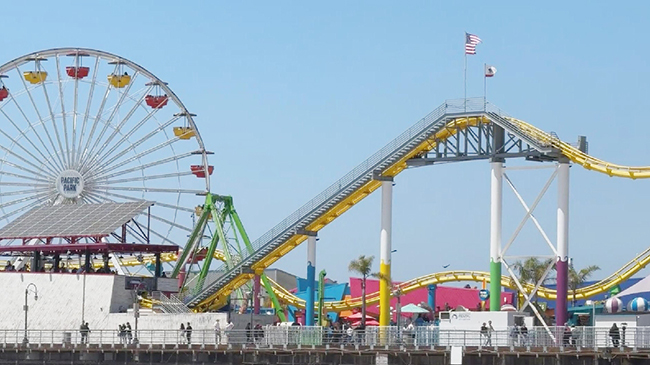 1，头条 国际游客减少，美国业者将重心转向国内游客.jpg