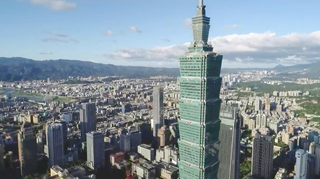 Chinese mainland to resume pilot individual travel to Taiwan for residents of Shanghai and Fujian.jpg