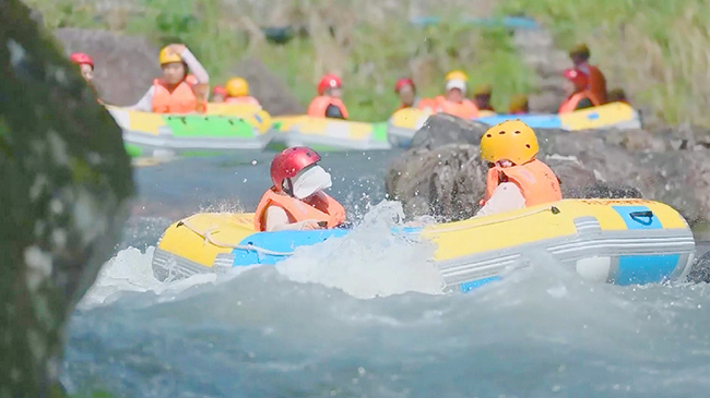 Mountain escapes lure international tourists with natural cool.jpg Mountain escapes lure international tourists with natural cool.jpg